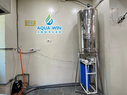 高雄前金餐廳廚房｜商用大流量 RO 淨水器安裝安裝實景 2